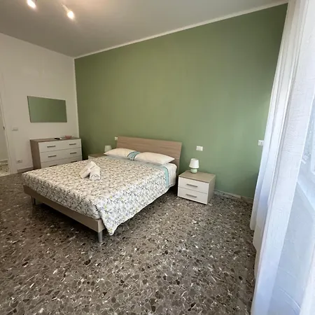 Parkside House Caffarella * روما